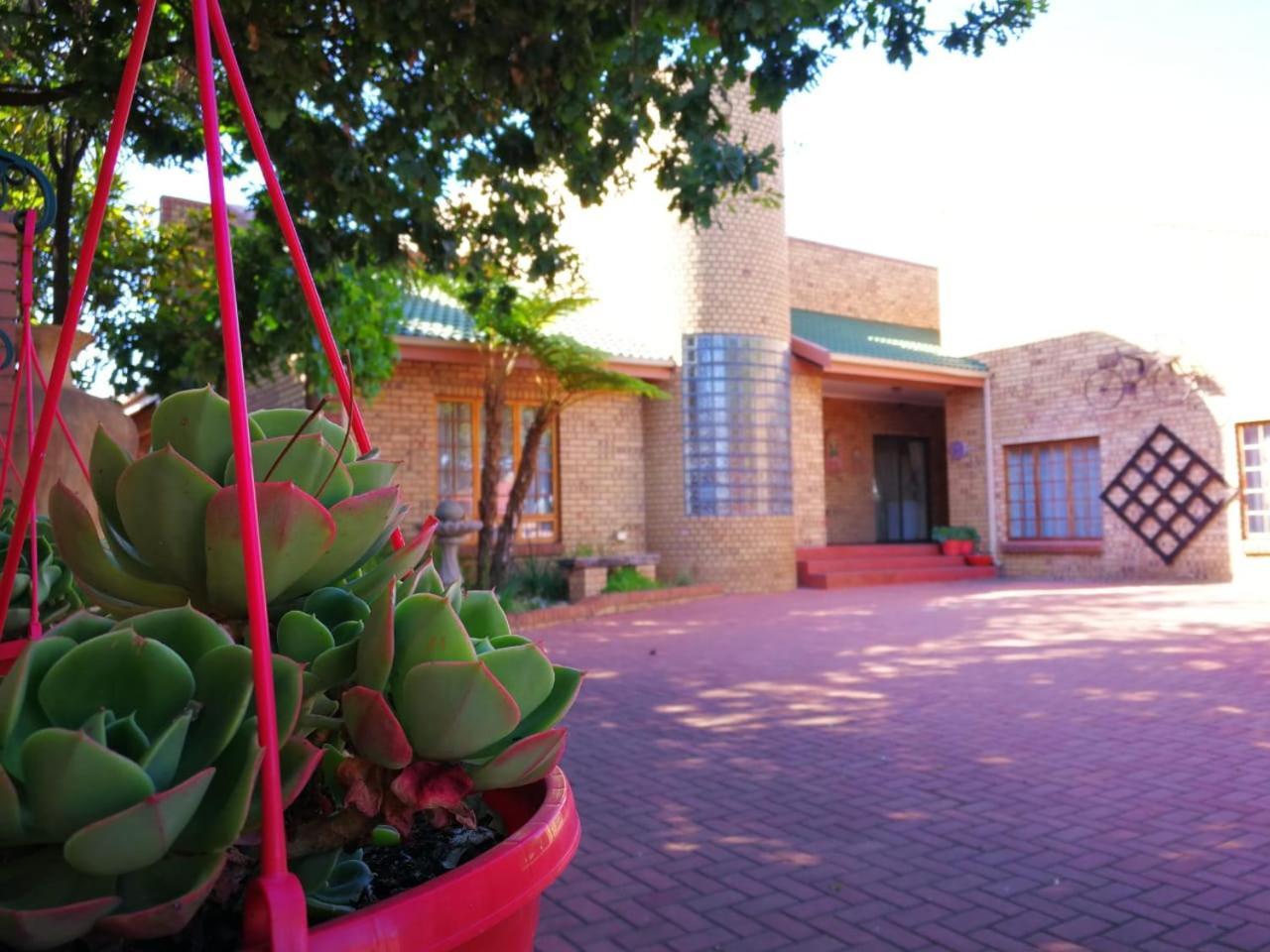 Ridderspoor Guesthouse Middelburg (Mpumalanga) Exterior foto